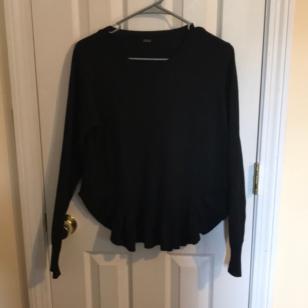 ‼️‼️MOVING SALE!! Black sweater